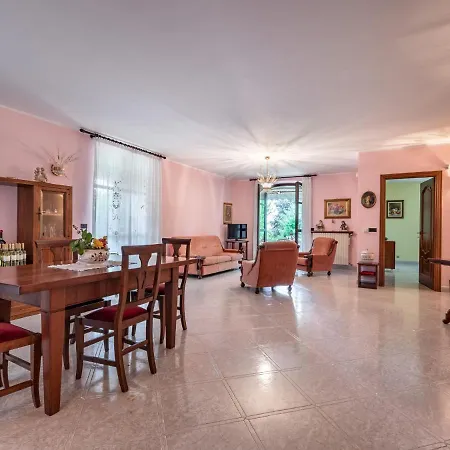 Prázdninový dům Culla Di Stelle By Interhome Calosso